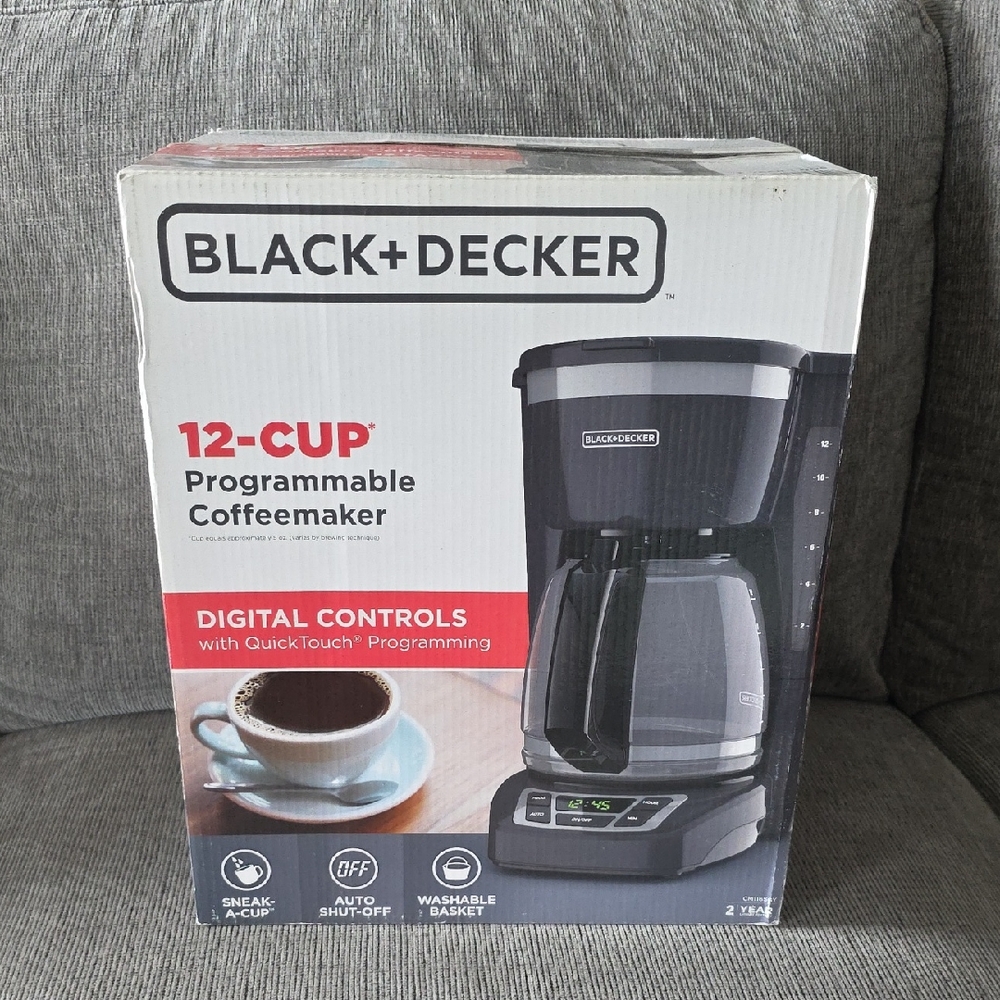 Black‎ & Decker 12-Cup Programmable Coffee Maker With Digital Controls, New